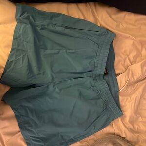 Lululemon pace breaker short